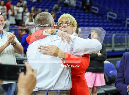 Thumbnail 1 in Wagner vs. Ryan (UIL 5A Basketball Division I Final Medal Ceremony) photogallery.