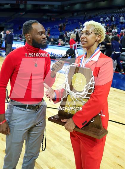 Thumbnail 2 in Wagner vs. Ryan (UIL 5A Basketball Division I Final Medal Ceremony) photogallery.