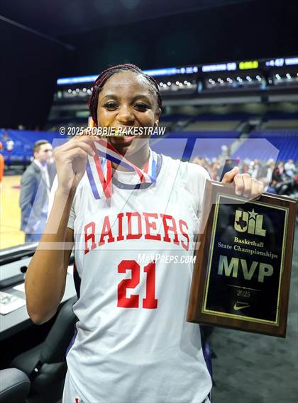Thumbnail 3 in Wagner vs. Ryan (UIL 5A Basketball Division I Final Medal Ceremony) photogallery.