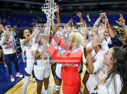 Thumbnail 2 in Wagner vs. Ryan (UIL 5A Basketball Division I Final Medal Ceremony) photogallery.