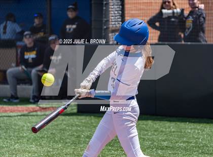 Thumbnail 2 in Carmel vs Avon (Carmel Invite) photogallery.