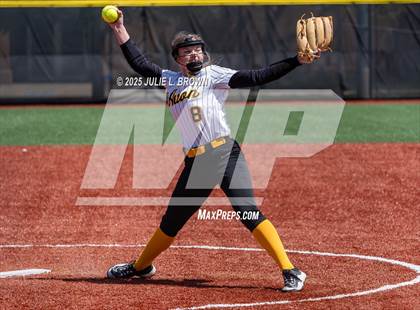 Thumbnail 3 in Carmel vs Avon (Carmel Invite) photogallery.
