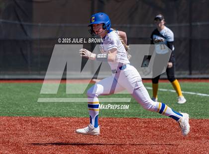 Thumbnail 1 in Carmel vs Avon (Carmel Invite) photogallery.