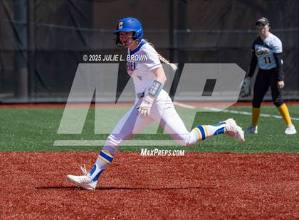 Thumbnail 2 in Carmel vs Avon (Carmel Invite) photogallery.