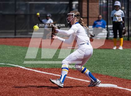 Thumbnail 1 in Carmel vs Avon (Carmel Invite) photogallery.