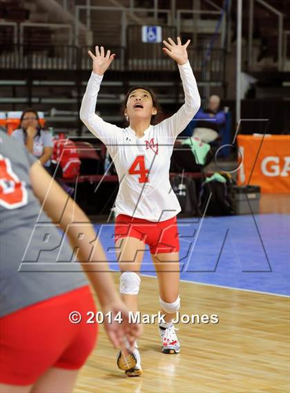 Thumbnail 2 in Monument Valley vs. Cactus (AIA D3 Final) photogallery.