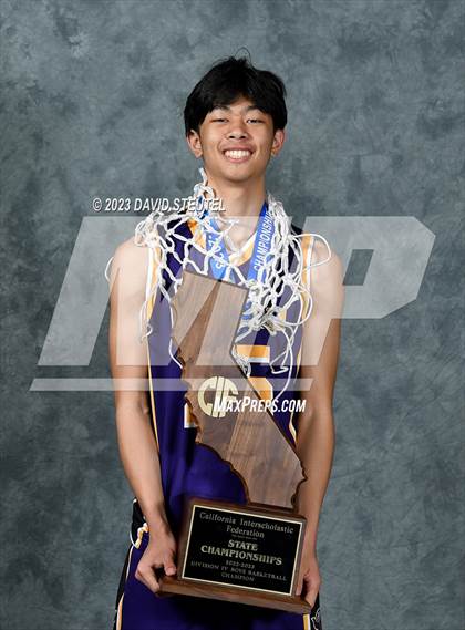 Thumbnail 1 in Valencia (CIF State D4 Award Photos) photogallery.