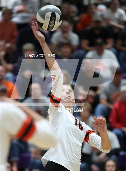 Thumbnail 2 in New Lexington vs Marietta (OHSAA D2 District) photogallery.