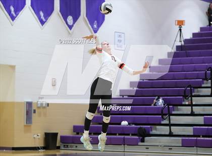 Thumbnail 1 in New Lexington vs Marietta (OHSAA D2 District) photogallery.
