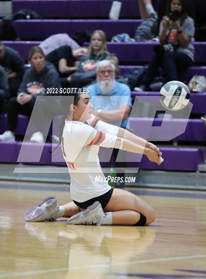Thumbnail 3 in New Lexington vs Marietta (OHSAA D2 District) photogallery.