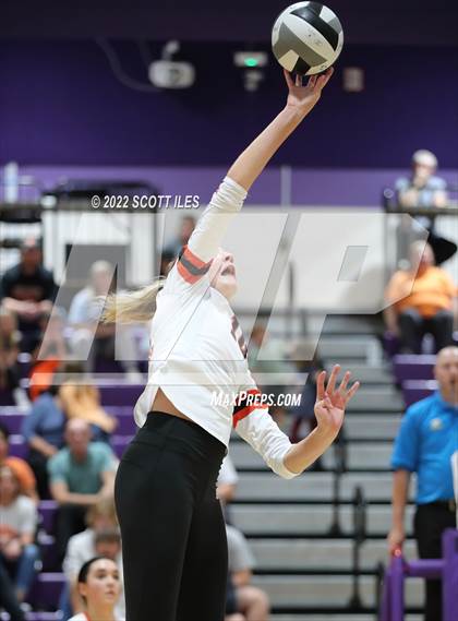 Thumbnail 3 in New Lexington vs Marietta (OHSAA D2 District) photogallery.