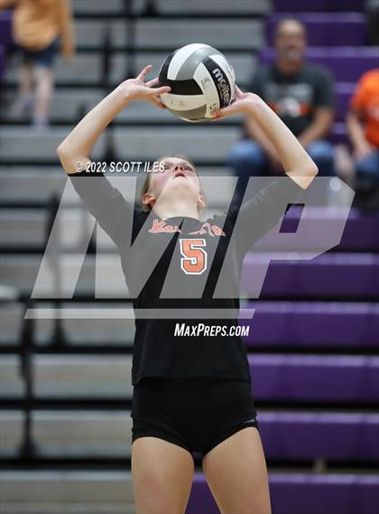 Thumbnail 1 in New Lexington vs Marietta (OHSAA D2 District) photogallery.