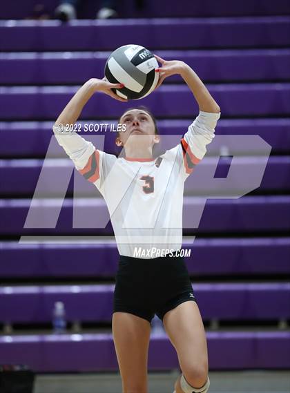 Thumbnail 1 in New Lexington vs Marietta (OHSAA D2 District) photogallery.