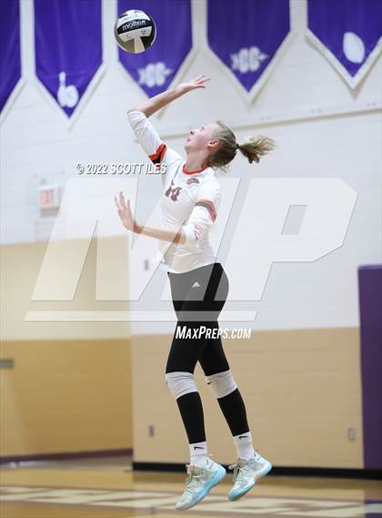 Thumbnail 3 in New Lexington vs Marietta (OHSAA D2 District) photogallery.