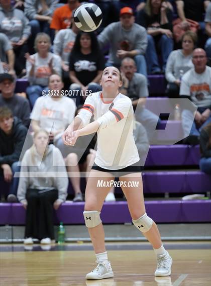 Thumbnail 3 in New Lexington vs Marietta (OHSAA D2 District) photogallery.