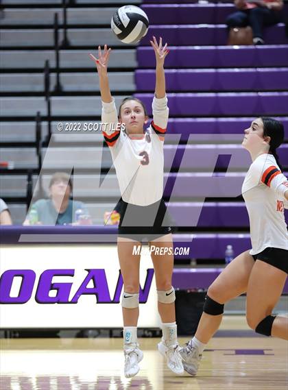Thumbnail 3 in New Lexington vs Marietta (OHSAA D2 District) photogallery.