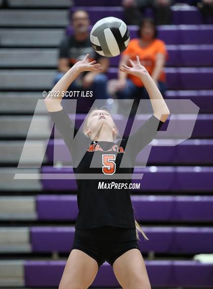 Thumbnail 1 in New Lexington vs Marietta (OHSAA D2 District) photogallery.