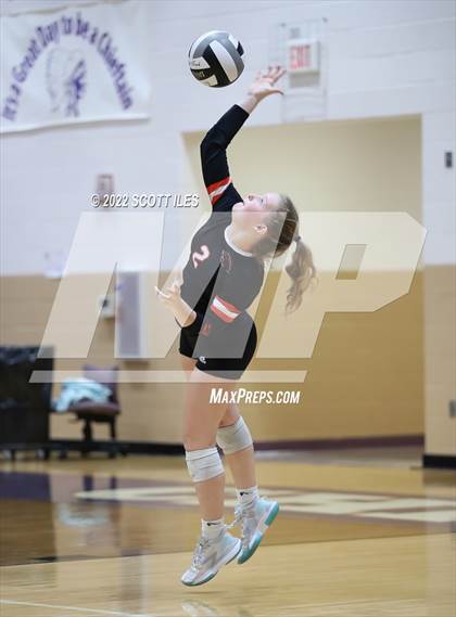 Thumbnail 1 in New Lexington vs Marietta (OHSAA D2 District) photogallery.