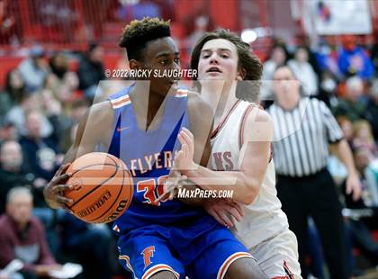 Thumbnail 1 in Glenwood vs. East St. Louis (IHSA Class 3A District Championship) photogallery.