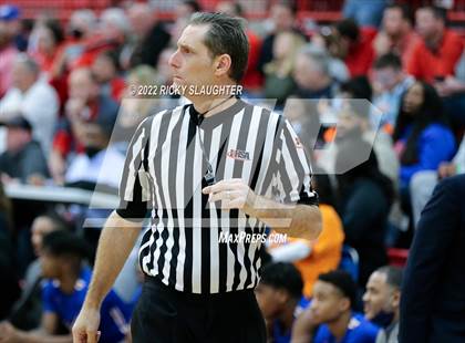 Thumbnail 1 in Glenwood vs. East St. Louis (IHSA Class 3A District Championship) photogallery.