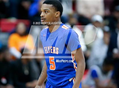 Thumbnail 1 in Glenwood vs. East St. Louis (IHSA Class 3A District Championship) photogallery.