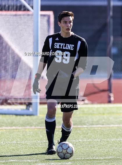 Thumbnail 2 in Glacier Peak vs Skyline (WIAA 4A Quarterfinal) photogallery.