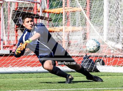 Thumbnail 2 in Glacier Peak vs Skyline (WIAA 4A Quarterfinal) photogallery.