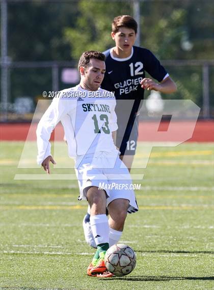 Thumbnail 2 in Glacier Peak vs Skyline (WIAA 4A Quarterfinal) photogallery.