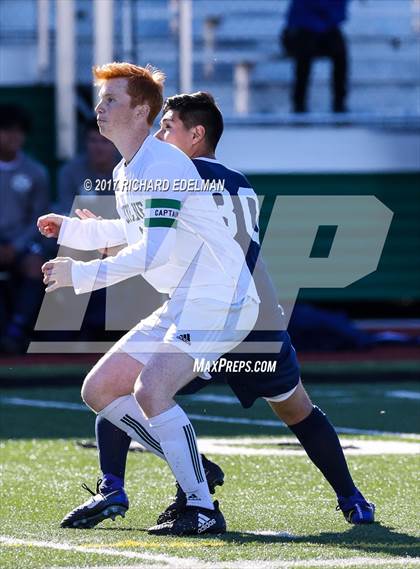 Thumbnail 3 in Glacier Peak vs Skyline (WIAA 4A Quarterfinal) photogallery.