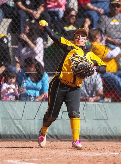 Thumbnail 2 in Thompson Valley vs Pueblo East (CHSAA 4A Playoffs) photogallery.