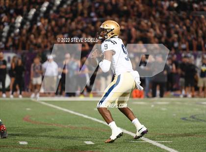Thumbnail 1 in Mater Dei Catholic @ Carlsbad photogallery.
