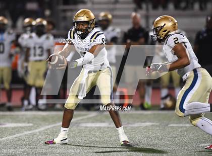 Thumbnail 3 in Mater Dei Catholic @ Carlsbad photogallery.