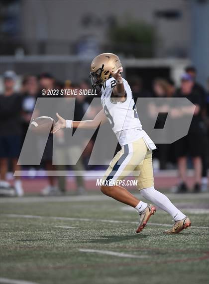 Thumbnail 3 in Mater Dei Catholic @ Carlsbad photogallery.