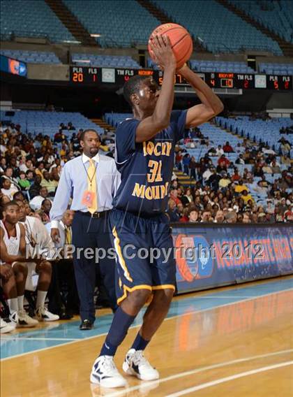 Thumbnail 2 in Rocky Mount vs. Hickory (NCHSAA 3A Final) photogallery.
