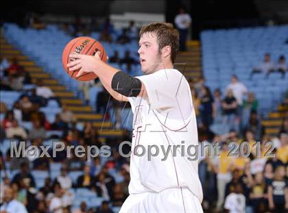 Thumbnail 3 in Rocky Mount vs. Hickory (NCHSAA 3A Final) photogallery.