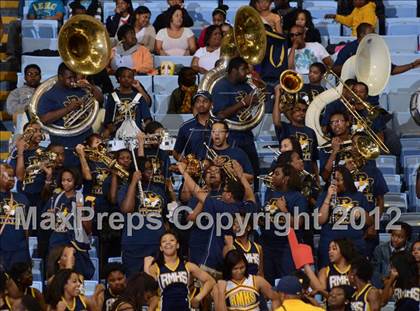 Thumbnail 2 in Rocky Mount vs. Hickory (NCHSAA 3A Final) photogallery.