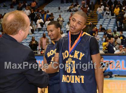 Thumbnail 1 in Rocky Mount vs. Hickory (NCHSAA 3A Final) photogallery.