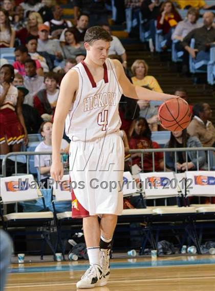 Thumbnail 3 in Rocky Mount vs. Hickory (NCHSAA 3A Final) photogallery.