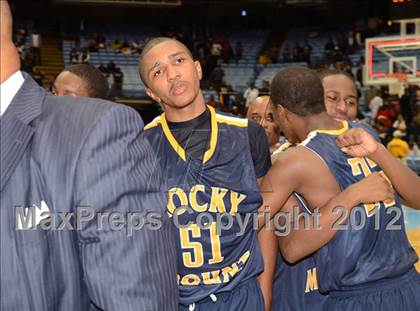 Thumbnail 2 in Rocky Mount vs. Hickory (NCHSAA 3A Final) photogallery.
