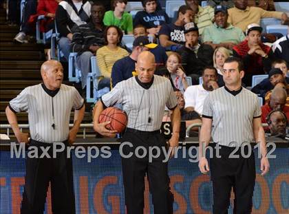 Thumbnail 1 in Rocky Mount vs. Hickory (NCHSAA 3A Final) photogallery.