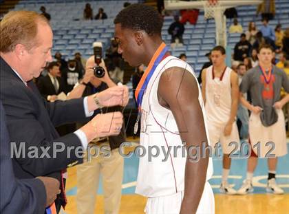 Thumbnail 1 in Rocky Mount vs. Hickory (NCHSAA 3A Final) photogallery.