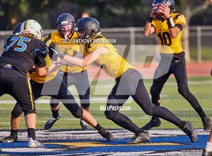 Thumbnail 2 in Del Oro @ Lincoln photogallery.