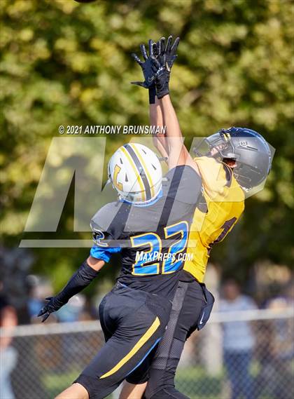 Thumbnail 1 in Del Oro @ Lincoln photogallery.