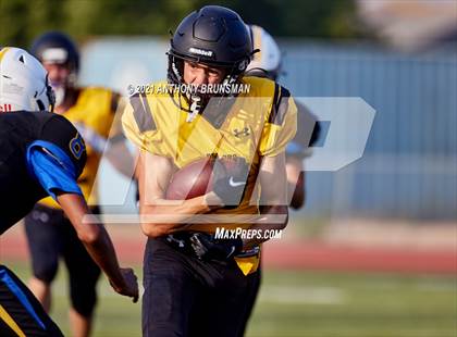 Thumbnail 2 in Del Oro @ Lincoln photogallery.