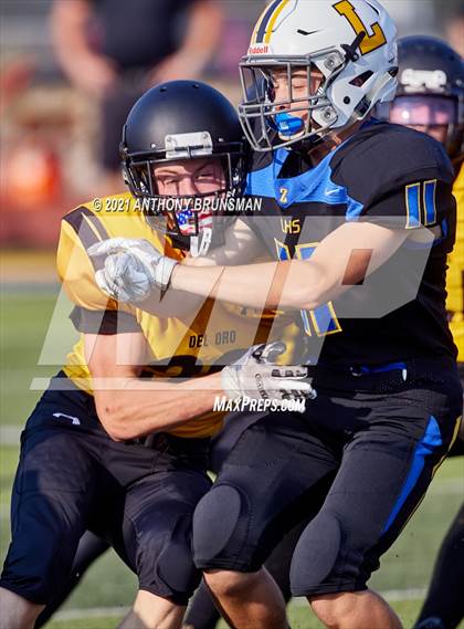 Thumbnail 1 in Del Oro @ Lincoln photogallery.