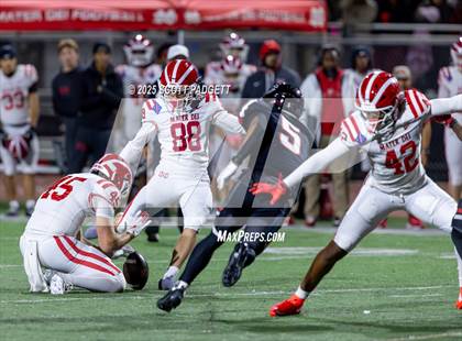 Thumbnail 1 in Mater Dei @ Centennial (CIF SS D1 Semifinal) photogallery.