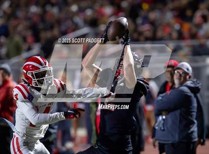 Thumbnail 2 in Mater Dei @ Centennial (CIF SS D1 Semifinal) photogallery.