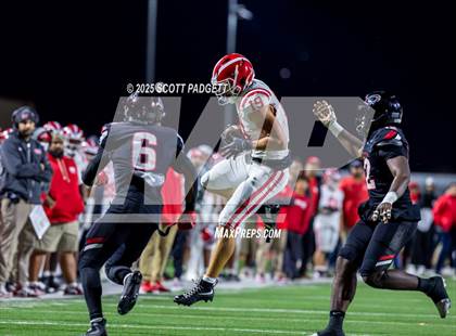 Thumbnail 2 in Mater Dei @ Centennial (CIF SS D1 Semifinal) photogallery.