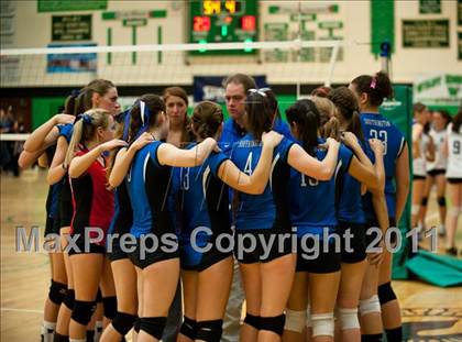 Thumbnail 2 in Southington vs. Newtown (CIAC Class LL Final) photogallery.