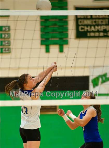 Thumbnail 2 in Southington vs. Newtown (CIAC Class LL Final) photogallery.